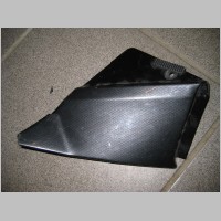 Yamaha R1 1998-99 carbon takaro.jpg